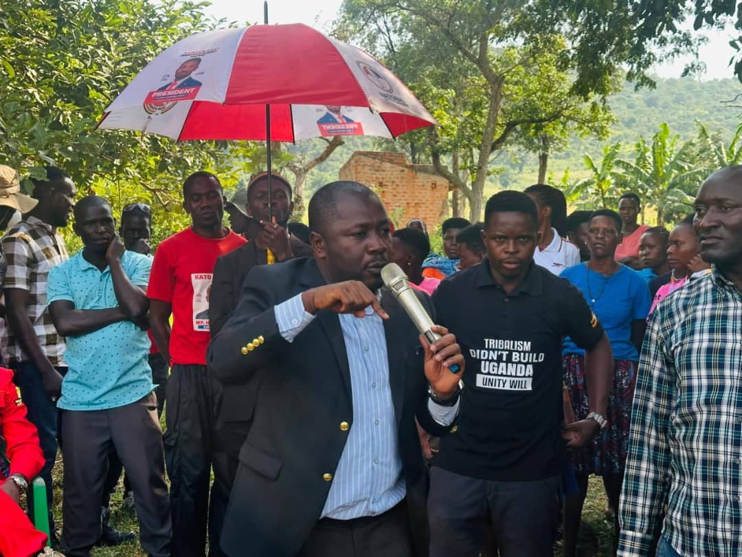 fmkabalega's tweet photo. Eng. Fenekansi Timanyire of @NUP_Ug (NUP) in the Kikuube LC5 by-election has been joined by heavyweights from opposition parties including @HonNyakato  of the @PFFUganda (PFF), @IsmailKasule4 of @TheAllianceUG (ANT), and @Matiaskajura of @UPCSecretariat (UPC)... 

📸Courtesy https://t.co/rV1Hf6PcNS