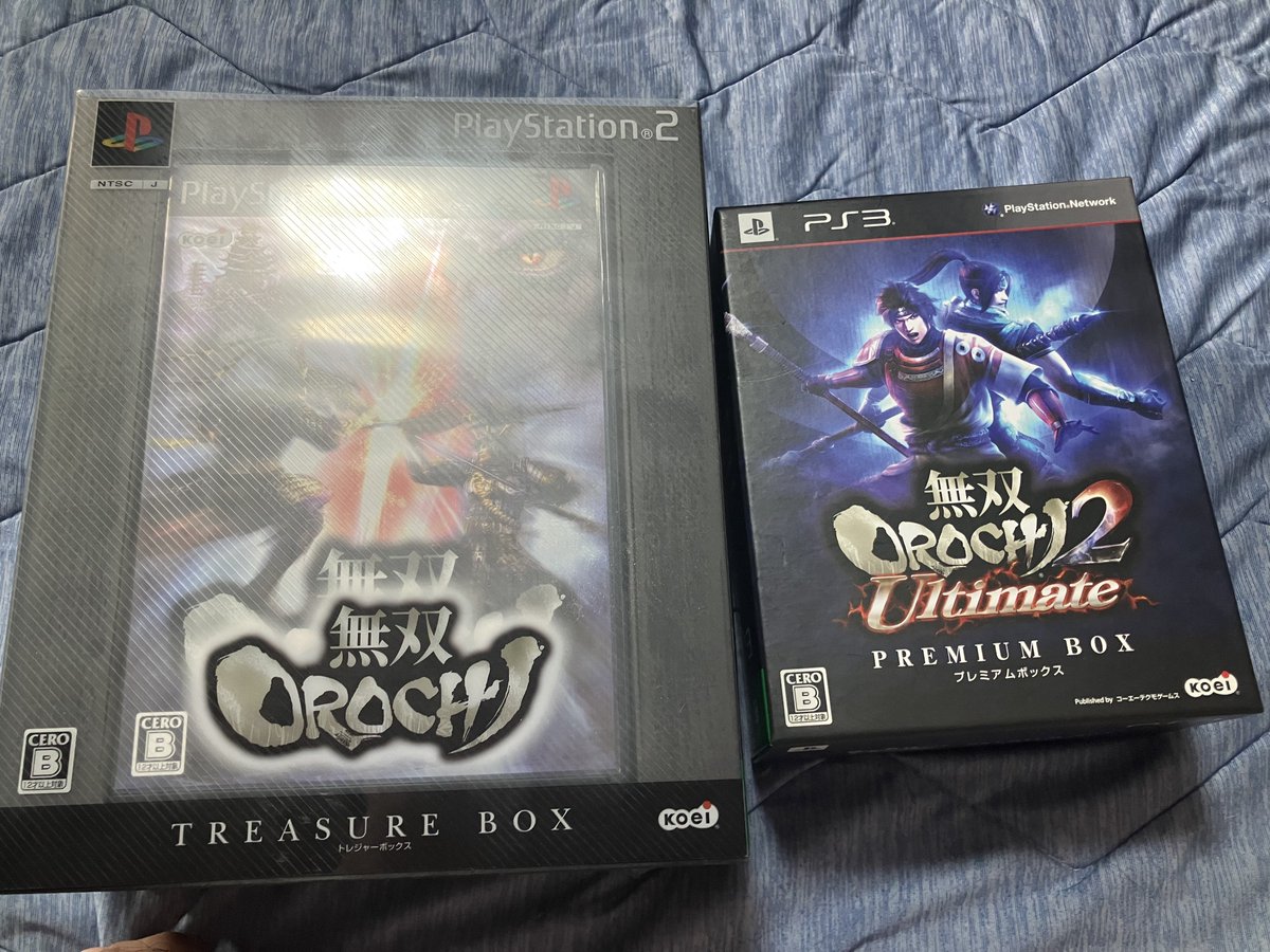 modairi2's tweet photo. やっと手に入った　OROCHIのトレジャーボックスとOROCHI2ultimateとプレミアムボックス！！！ https://t.co/dKSrOS8gji