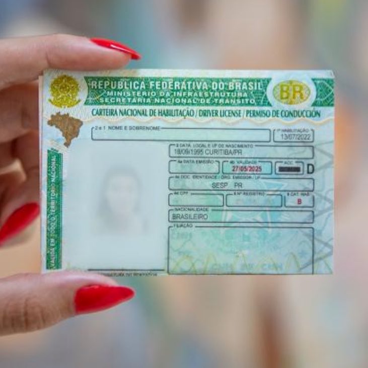 choquei's tweet photo. 🚨AGORA: Brasil pode permitir CNH aos 16 anos. https://t.co/UrjXypdg9h