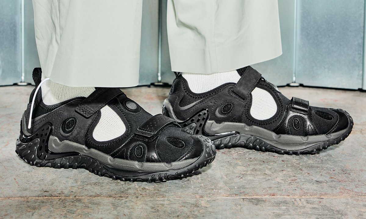 ProperMag's tweet photo. Merrell 1TRL have sandal-ified their Cham Redux silhouette, just in time for summer.

https://t.co/PoyOz54j4x https://t.co/LkDvp9X4oQ