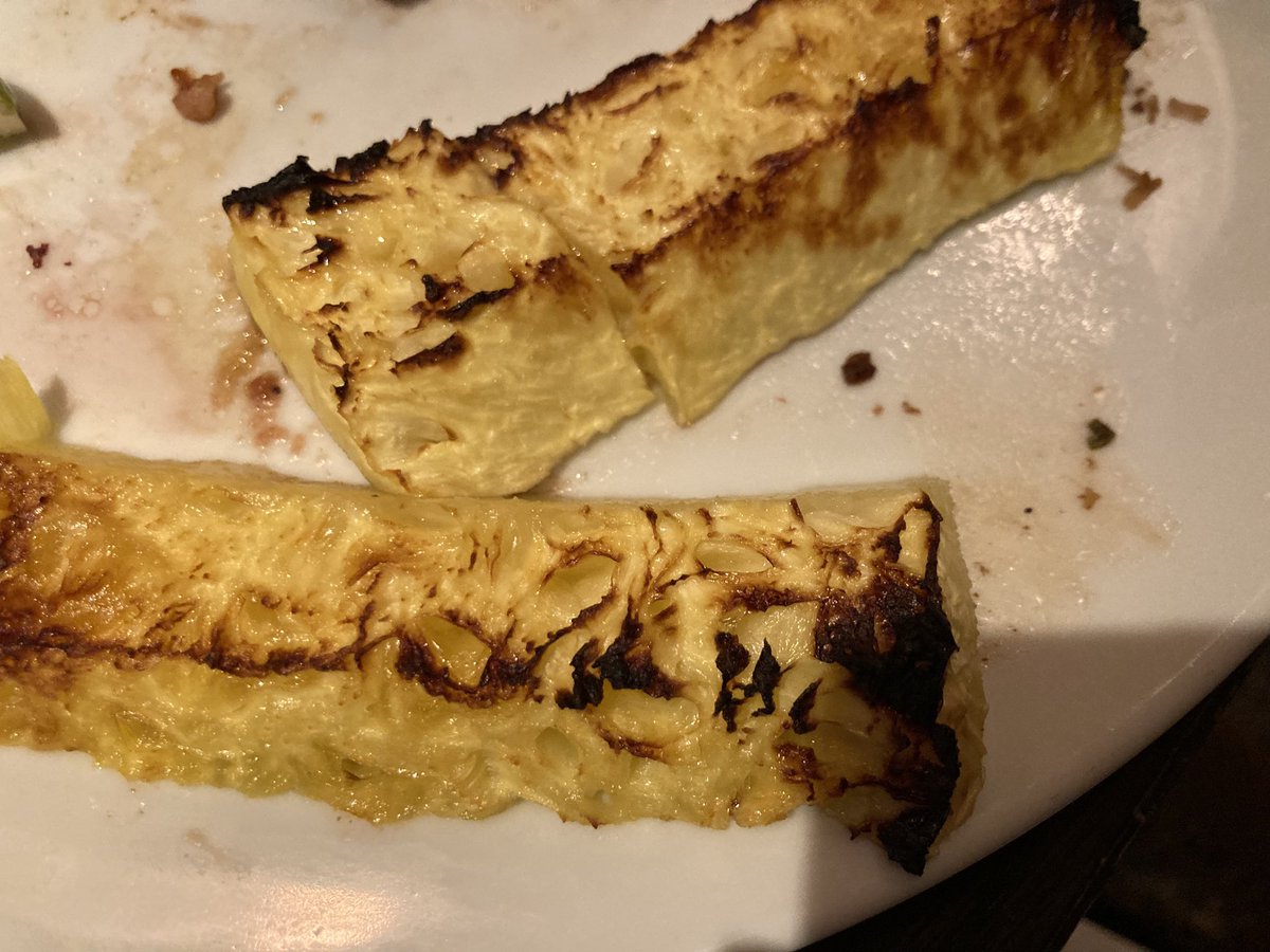 alinamine9's tweet photo. 先日はシュラスコの名店、バルバッコアに初めて行きました。サラダ食べ放題、お肉食べ放題！でも一番美味しいのは焼きパイナップル（笑）。デザートもブラジル風のものが色々あって美味しかったです。また行きたい‼️ https://t.co/SI8hwnWMYr