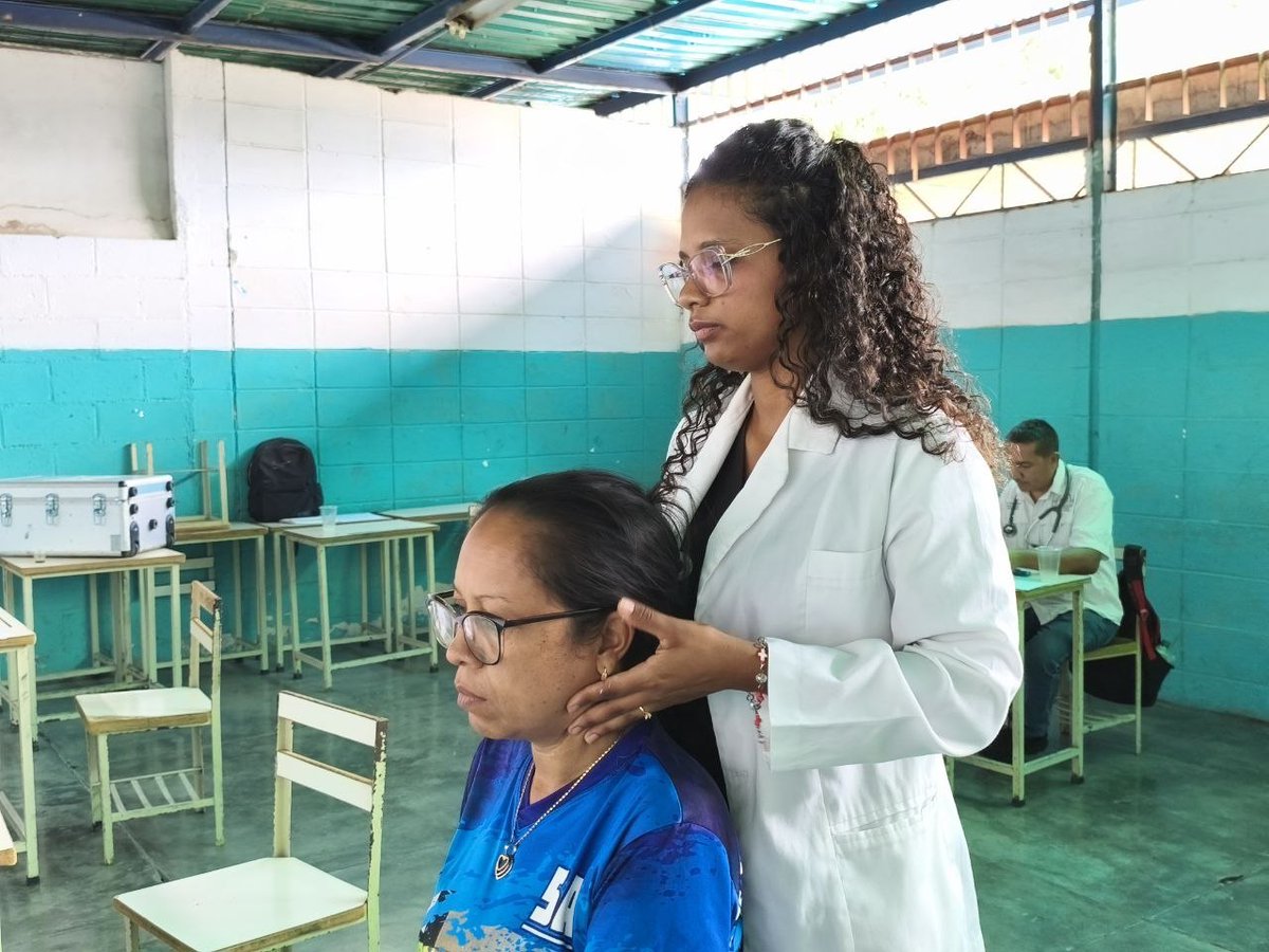 IpasmeOficial's tweet photo. El programa #VidaSaludableconIpasme se despliega simultáneamente en 6 Unidades Médicas del país, ofreciendo atención especializada, despistajes y orientación nutricional para el bienestar de la familia gremial.

La Victoria
Maracay
Guatire
Pto. Ayacucho
Pto. Cabello
La Guaira https://t.co/df0Xw22lGZ