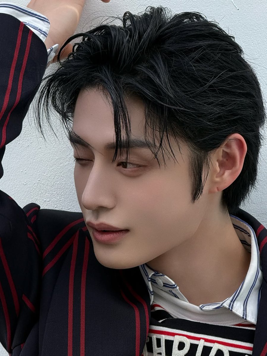 WOONG1214_'s tweet photo. https://t.co/JGQ9CGF2Wi