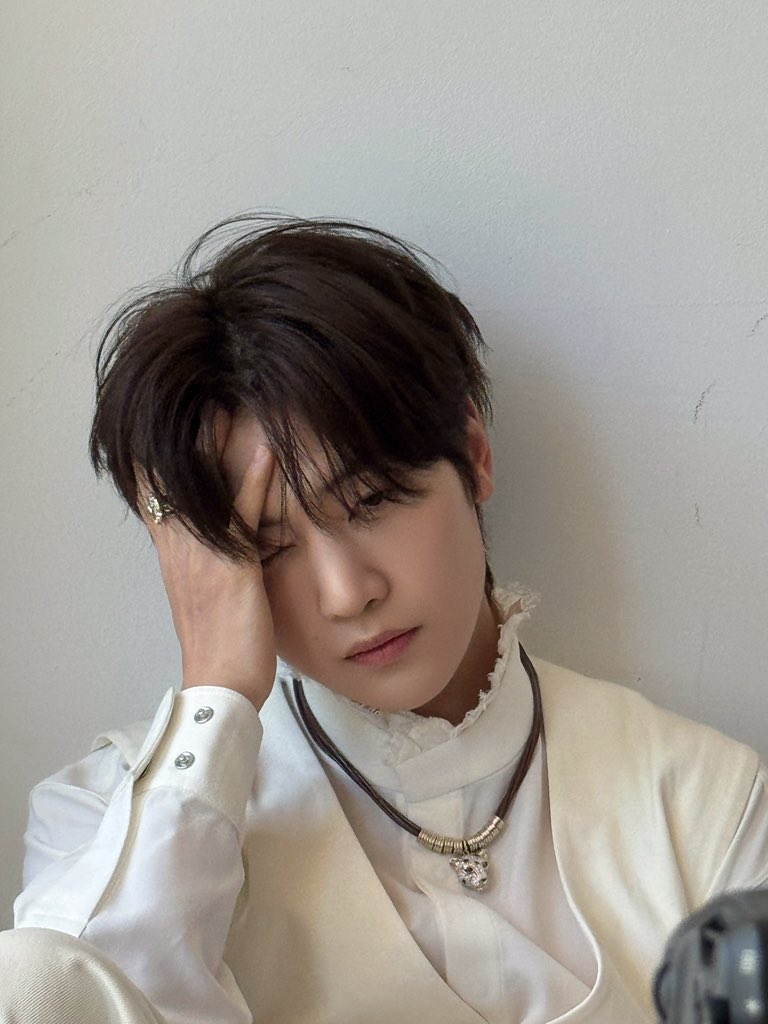 checkiam_'s tweet photo. 260615 제로베이스원 인스타그램 #석매튜 https://t.co/Q7QHWHSOur