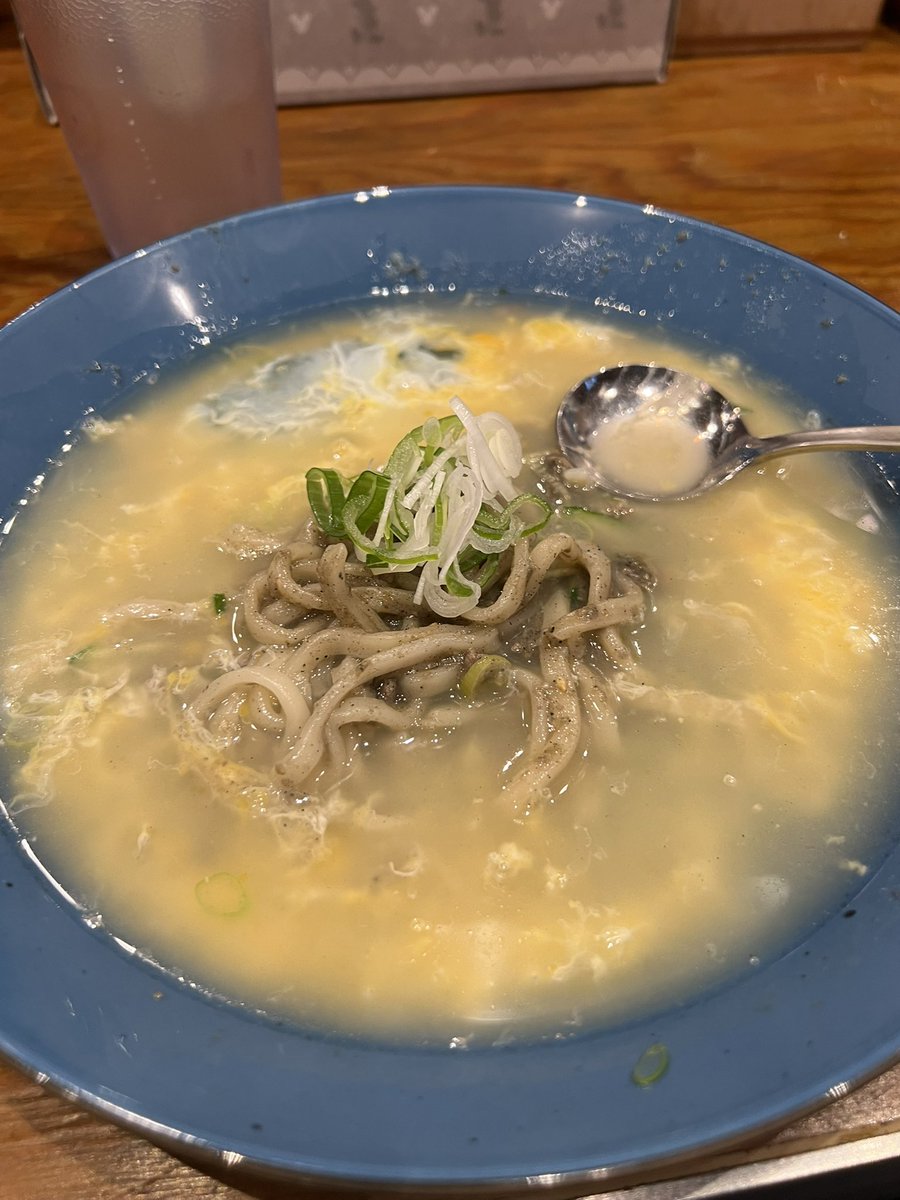 Max_Mk2's tweet photo. 近所に出来た盛岡じゃじゃ麺の店。これが正しいのか、美味いのか、判断が出来ない。多分、こういうものなのでしょう。 https://t.co/ZpPgsFz0Ja
