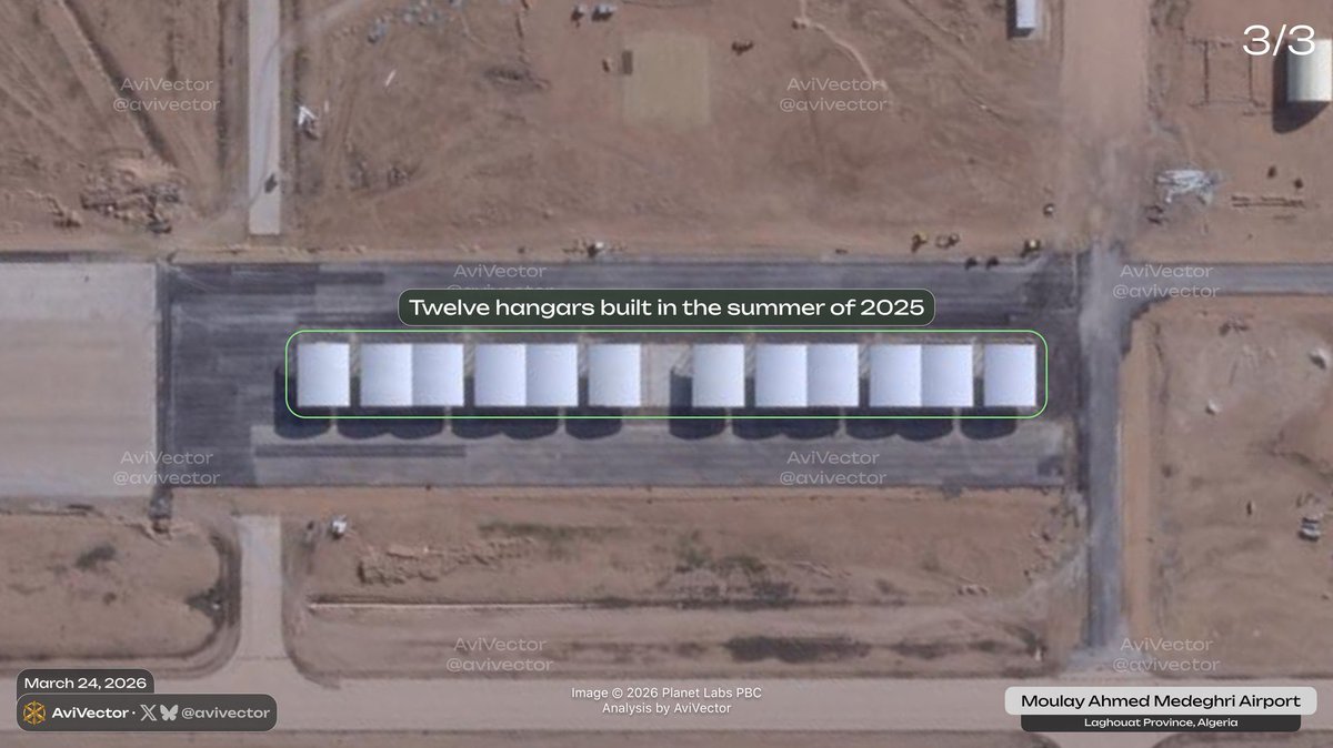 DWatsonfdz's tweet photo. 🇩🇿🇷🇺 Premières images claires des nouveaux bombardiers Su-34ME Fullback en Algérie à Laghouat. Des photos satellites du 24 mars montrent au moins quatre appareils déjà sur place avec leurs anciens camarades d'escadron Su-24MK2. L'Algérie est le premier client export du Su-34. https://t.co/Zp6cuTMdsg