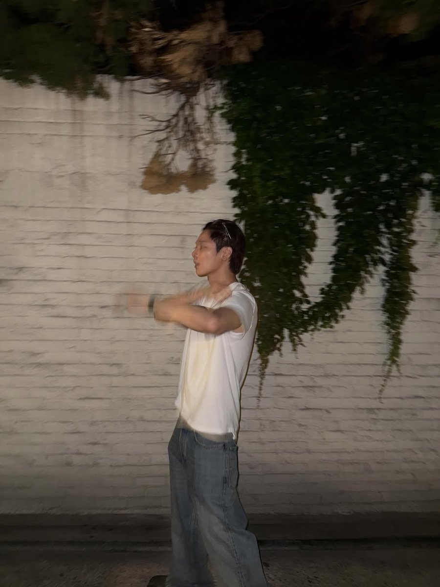 jugae_'s tweet photo. 주연님........ https://t.co/kLtAPDSAlN