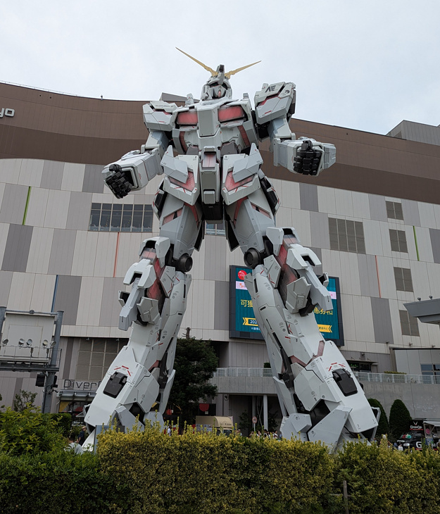 tofu03R's tweet photo. ずっと酒が入っていたのでほぼ記憶は無いが、どうやら先週末は珍しく活動的に過ごしたらしい。 https://t.co/708hxJjQ4h