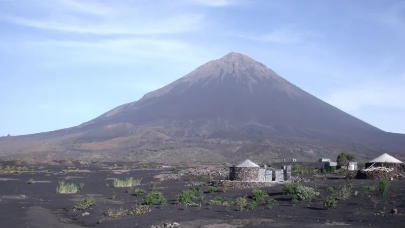 theiaincameron's tweet photo. Spain v Cape Verde is the World Cup’s only group-stage match where both countries’ highest points are volcanoes in Macaronesia.

Spain tops out at Mount Teide in Tenerife. Cape Verde tops out at Pico do Fogo on Fogo.

Stay tuned for more cutting-edge, geography-based World Cup analysis.