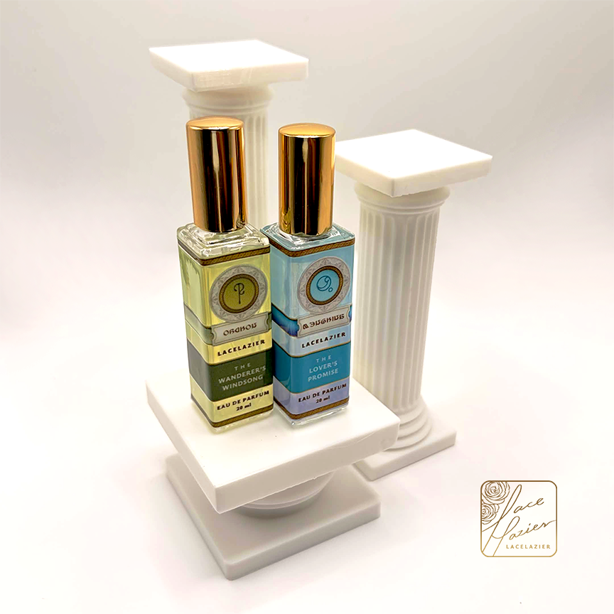 lacelazier's tweet photo. Oschon and Menphina, from the Twelve's Redolence, my Final Fantasy 14 Perfume Collection 💚✨💙 https://t.co/SEoCbjLMsP
