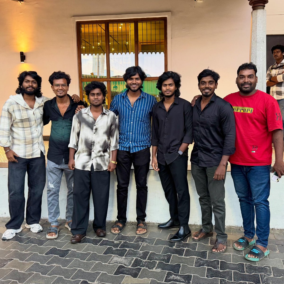 rameshlaus's tweet photo. From viral reels to the big screen! 🔥

The talented team behind #KaathadiClub and #Malleshkannan is all set to play key roles in an upcoming film directed by debutant Thomson. 🎬✨

Excited to see these digital stars shine on a larger canvas. More updates coming soon! https://t.co/pdaYa5CB9N