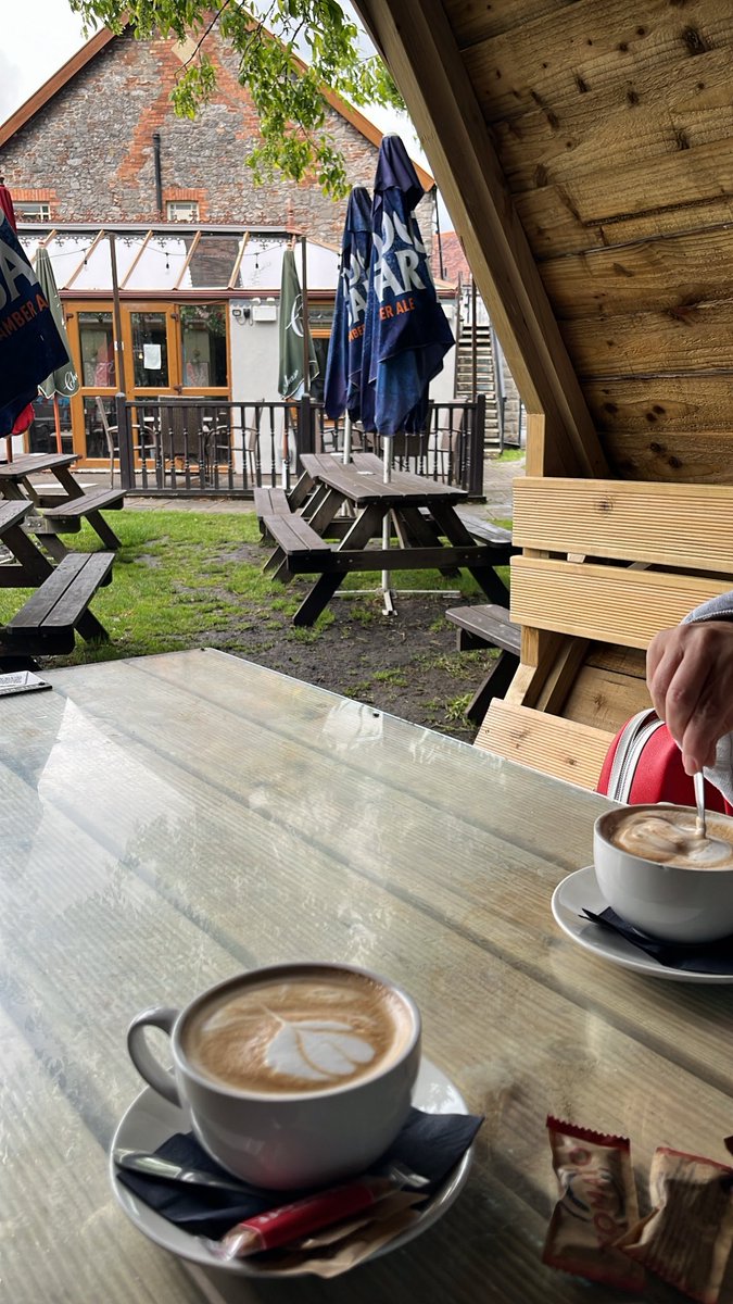 paybridget's tweet photo. go send to cover my coffee :3 https://t.co/5efAgH96GL