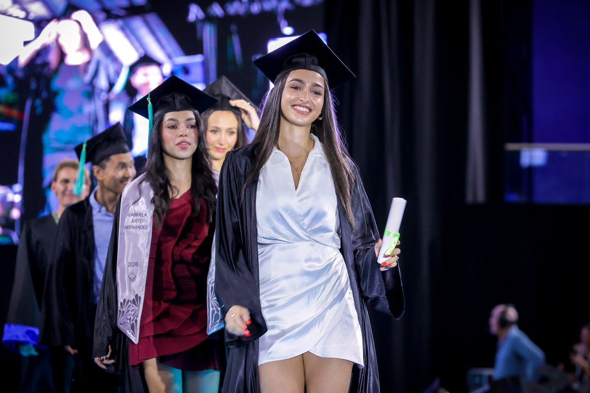 MBS_edu's tweet photo. Bravo aux diplômé.e.s MBS 2026 👏🎓

2500 personnes réunies au FDI Stadium pour la 129e Cérémonie de remise des diplômes.

Un nouveau chapitre commence 📖 Bienvenue dans la grande famille des Alumni MBS !

#ClassOf2026 #MBSGraduate #MakingADifference https://t.co/Z3SzAMK6RE