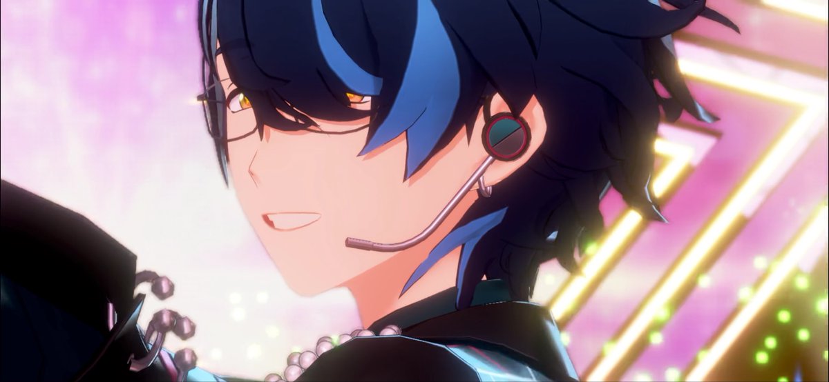 uq87pu's tweet photo. 前髪の隙間から見える目最高👀💙✨ https://t.co/BIEDZETzFX
