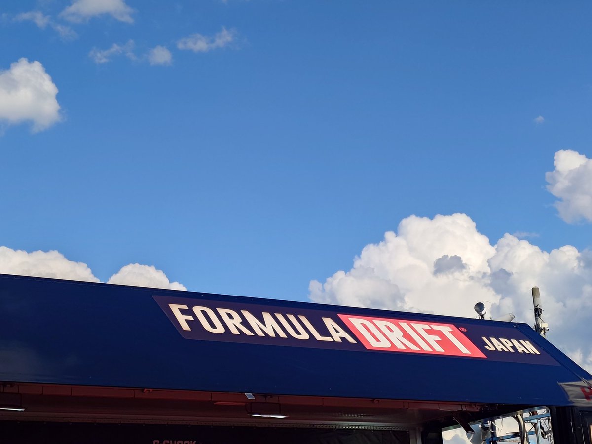 memorial2000's tweet photo. 土曜日だけFDJエビスラウンドに行ってました♪

お会いしました皆様ありがとうございました！そしてお疲れ様でした🙇 https://t.co/jKO4k8QBk9