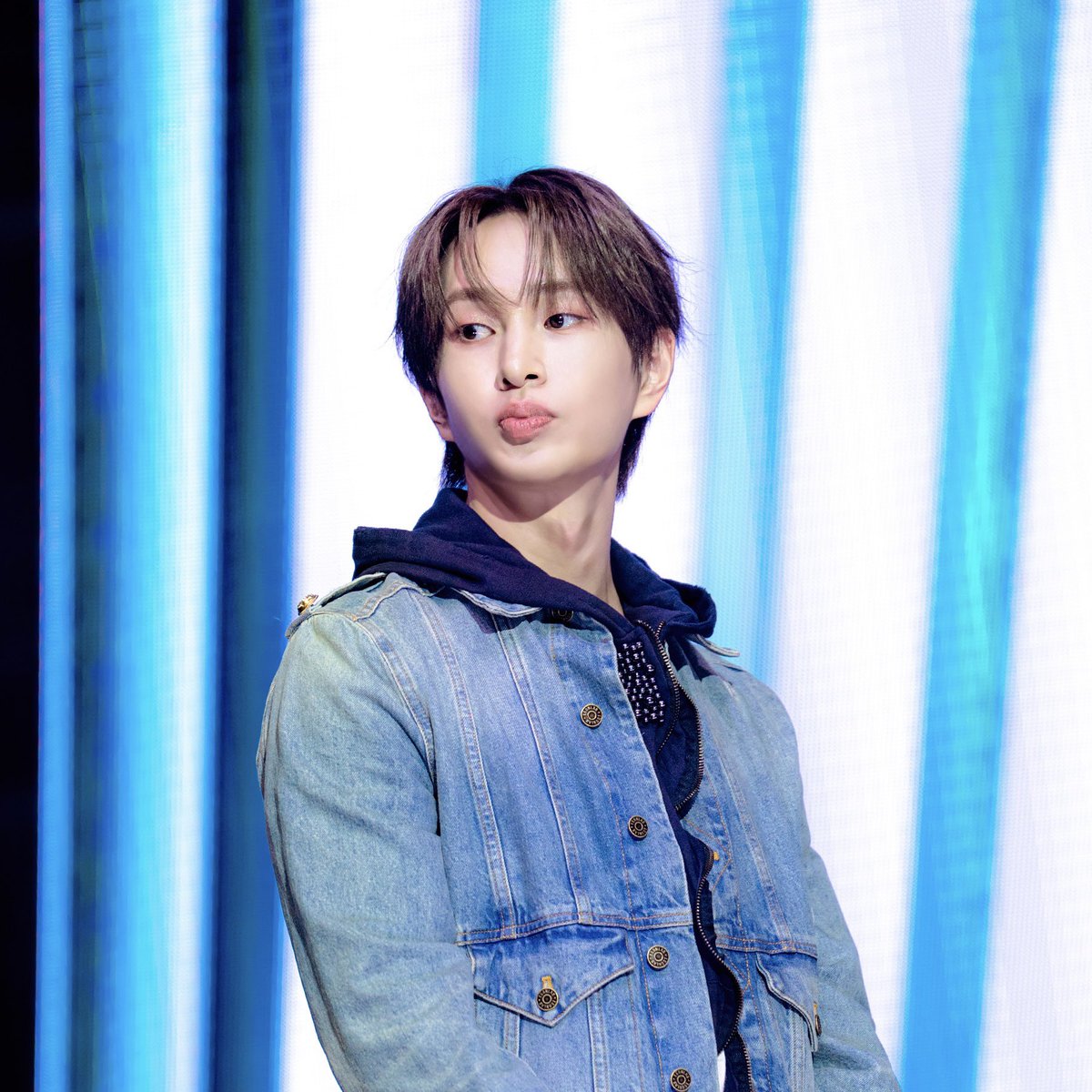 shinyview's tweet photo. ㅁㅊ 인가홈마님 사진 개잘찍으시는데 ?? https://t.co/Ebky799XT7
