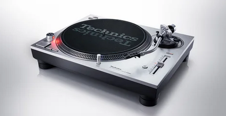 1484shibuya's tweet photo. TECHNICS / SL-1200MK7W 《予約注文/6/19発売予定》 AC100V 〜 240Vのユニバーサル電源に対応した 新モデルが登場!!
https://t.co/8RxSXwES1J
#SL1200MK7W
#TECHNICS https://t.co/jrAwdccYlR