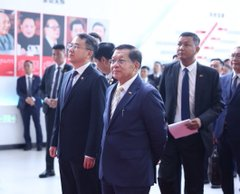 minkhaung404's tweet photo. President U Min Aung Hlaing visits #China’s 🇨🇳 Aerospace City, center of the country’s manned space program. #Myanmar #China #SpaceExploration #Aerospace #StateVisit https://t.co/kVgs6HxQ2x
