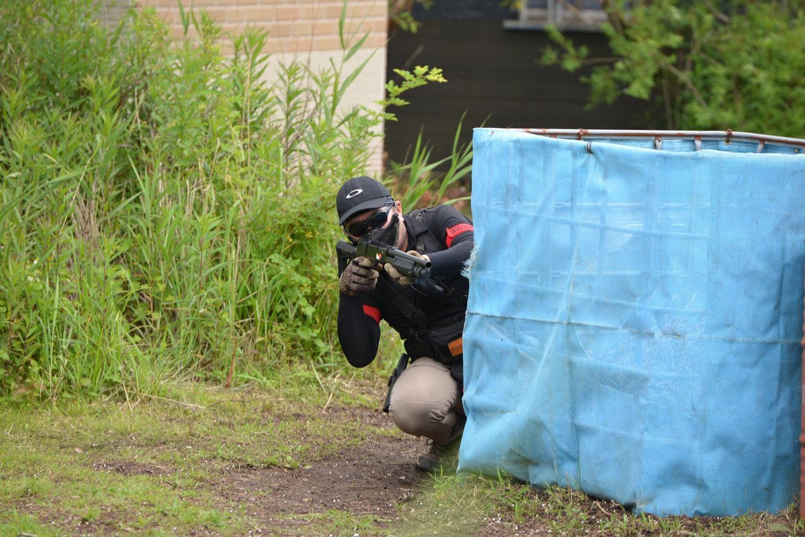 bakadnna's tweet photo. 昨日はヘッドショットでリハビリでした🔫3番〜Eに向かっている時お隣のフィールドにじっちゃんが！写真ありがとうございます♪出張の為関東でのサバゲーは8月までお休みです！ご一緒した皆さんお疲れ様でした。 https://t.co/tf3UoM5mpd