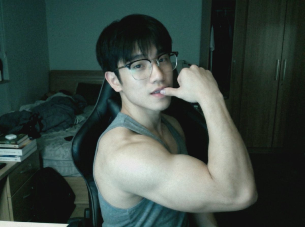 markx_lvi's tweet photo. 🤓 https://t.co/EdayJE8Qcr