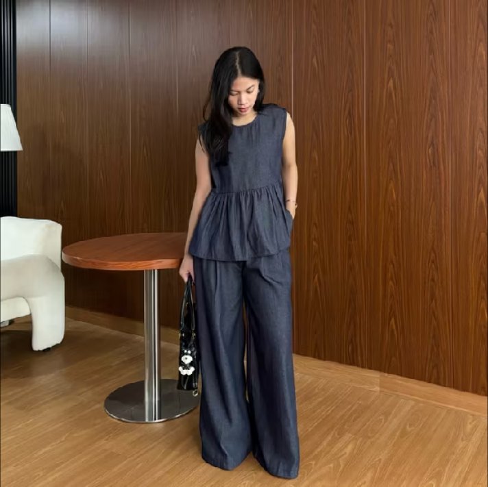 lucuiimutt's tweet photo. Siapa suka pergi pake oneset??? Nih oneset simple buat nambah koleksi di lemari. Bisa ditambah outer juga, jd hijab friendly😍✨️ https://t.co/MJS5PH3JE3