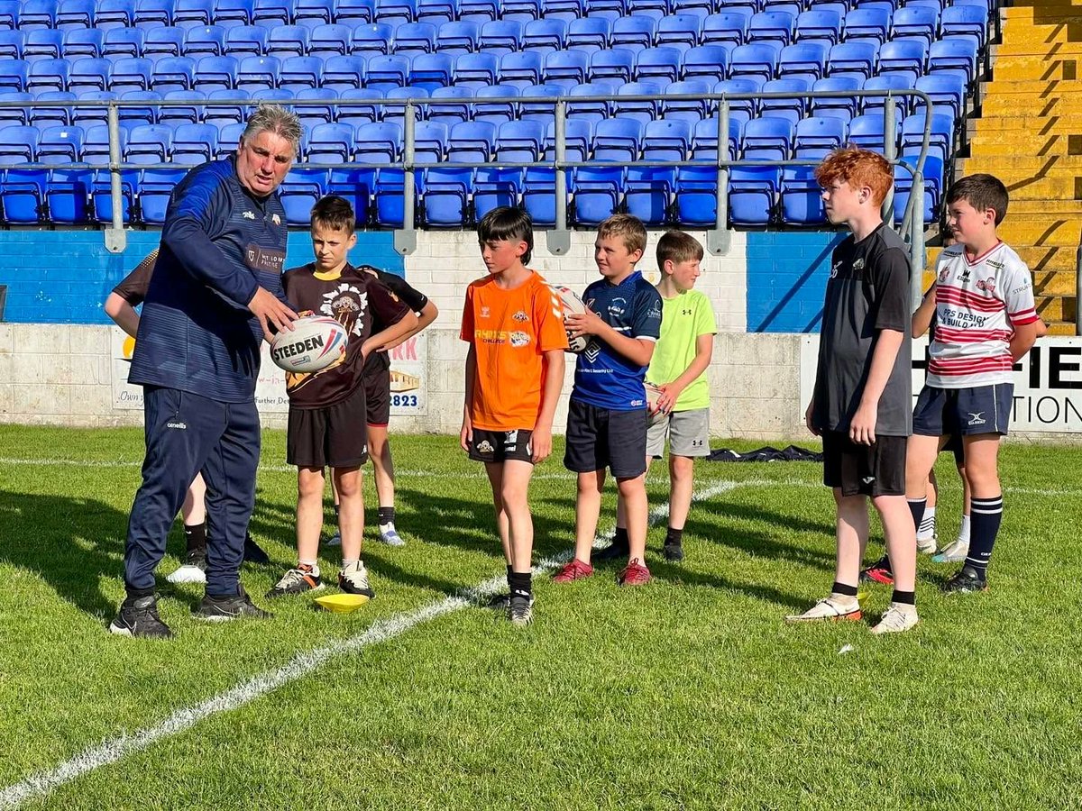 BarrowRaiders's tweet photo. Joining us for this evening's JETS session? 🚨🔵

We ask that all participants arrive for registration at 5:30pm, ahead of a 6pm start. 

[continued] https://t.co/E0Vq1SMpuF