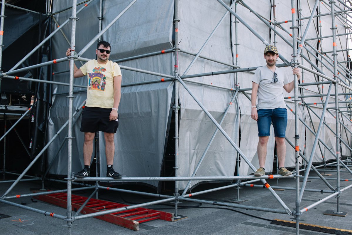 bandasatres's tweet photo. El sábado se celebró el Andoaingo Rock Jaialdia y cómo no, allí estuvimos para vivir una de las citas musicales del año.

En el próximo programa os contaremos todo los conciertos, anécdotas, mucho sudor y sobre todo mucha música.

Larga vida a  @DiscosBloodyM 

📸:@jokinfdez https://t.co/3FYmZ7mhjd