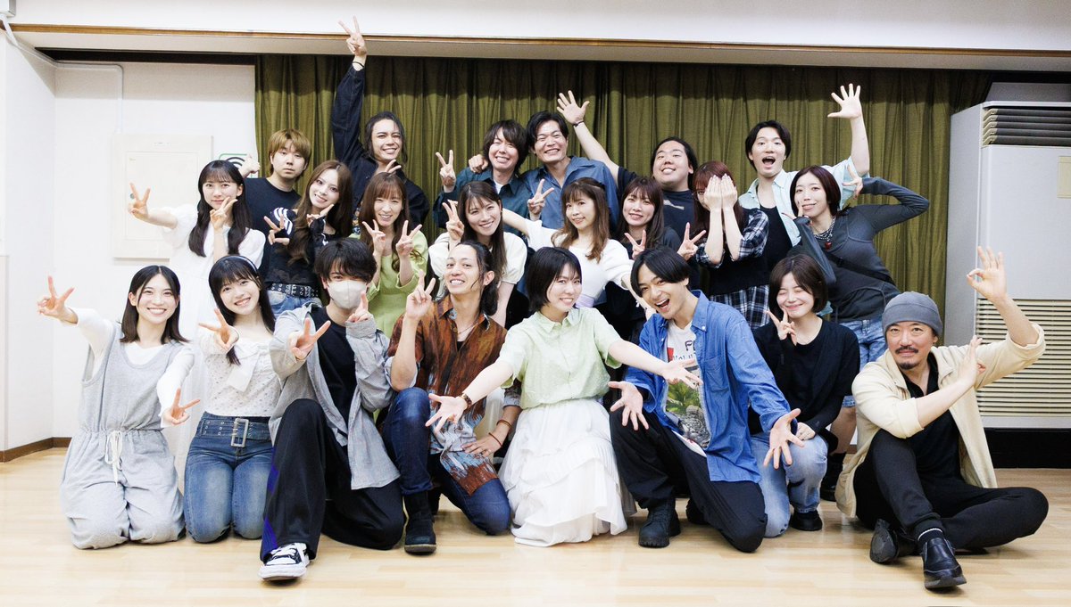 kokoro_odorupro's tweet photo. 本日顔合わせ！

たくさんの方にご参加いただき大盛り上がりの顔合わせとなりました。

嬉しそうな毛利さんがとても印象的でした。
引き続きよろしくお願いいたします！

#ナマステ https://t.co/XKJmBqomXX