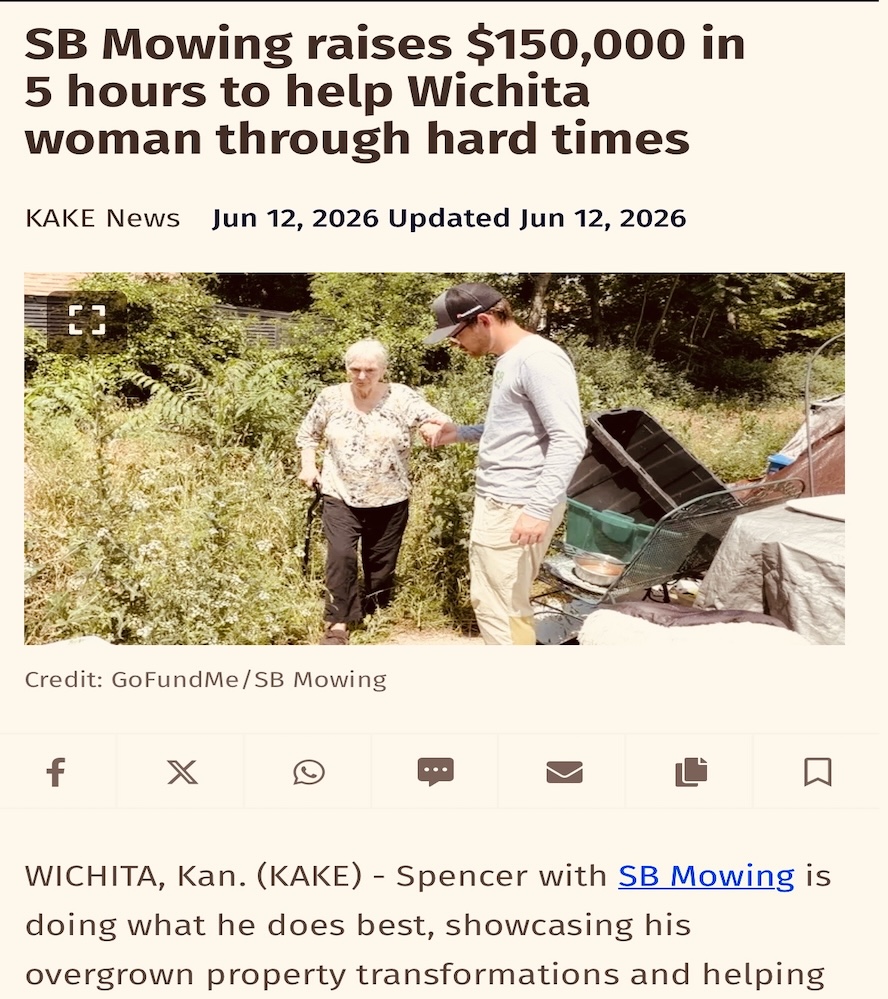 KindnessChamps's tweet photo. WAHOO for kindness and humanity🥰

After Uber driver named Zach reached out to Spencer with #SBMowing to help Debbie who lives in Wichita Spencer started a GoFundMe to help and in 5 hours $150,000 was raised🥳 #thereisgood❤️

Thanks @KAKEnews😊 https://t.co/KbQD0m13sm https://t.co/5gXqhHMMg5