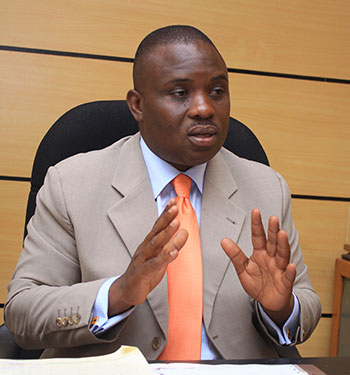 rwenzori_'s tweet photo. Why Muhoozi Arrested Lukwago!

Today 15th, former Kampala Lord Mayor & lawyer Erias Lukwago was seized from his Wakaliga home by UPDF SFC operatives. He was minutes away from serving court summons on CDF Gen. Muhoozi Kainerugaba in the case over the Nov 2024 abduction of Dr. Kizza Besigye from Nairobi.

Muhoozi posted on X right after:
“I have captured a FOOL and taken him to the basement!”
“We are still warming up the fool. Pictures soon.”
“This fool will learn the lesson he has been begging for.”

No charges have been announced. Lukwago’s whereabouts and condition remain unclear. Opposition leaders are calling it extrajudicial abduction to block legal accountability