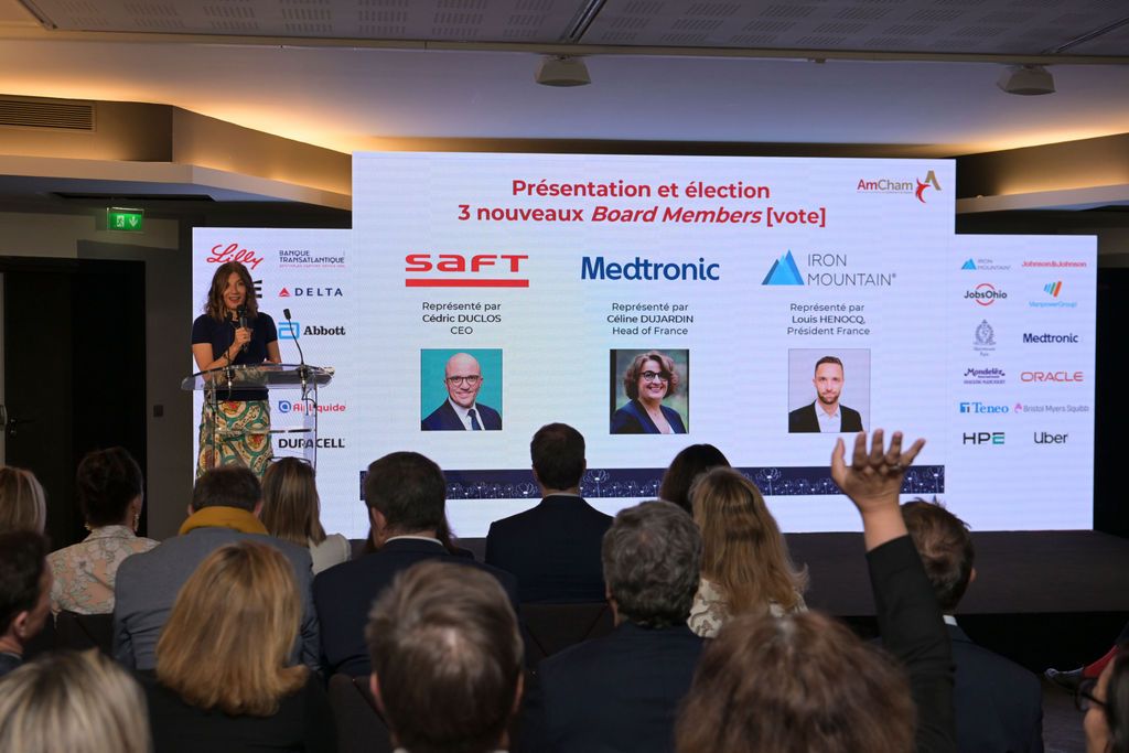 amchamfrance's tweet photo. #Nominations

L’AmCham France accueille au sein de son Board of Directors 3 nouvelles entreprises :
Saft, représentée par Cedric Duclos
Medtronic, représentée par Céline Dujardin
Iron Mountain, représentée par Louis Henocq Hénocq
 
Nous les remercions chaleureusement pour leur engagement et leur implication au service de l’AmCham et de sa communauté d’entreprises.
 
Welcome onboard !
 
Découvrez la gouvernance de l’AmCham ici : https://t.co/6V2mzk6C2E
