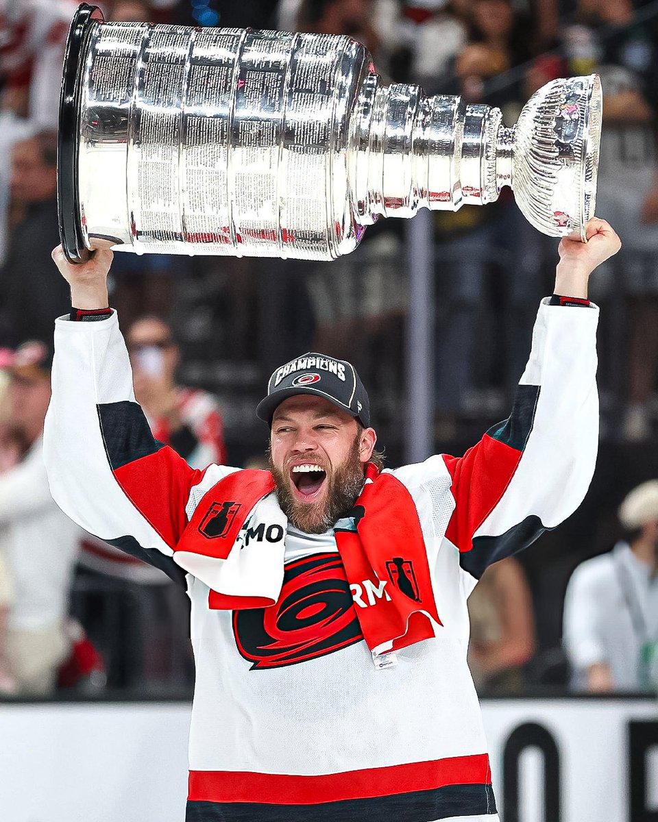 GinoHard_'s tweet photo. Taylor Hall's wife, Rachel, posted on Instagram after her husband won the Stanley Cup 🏆

A rare instance of a childhood dream actually coming true 🥹 https://t.co/2H7QZH2oCA