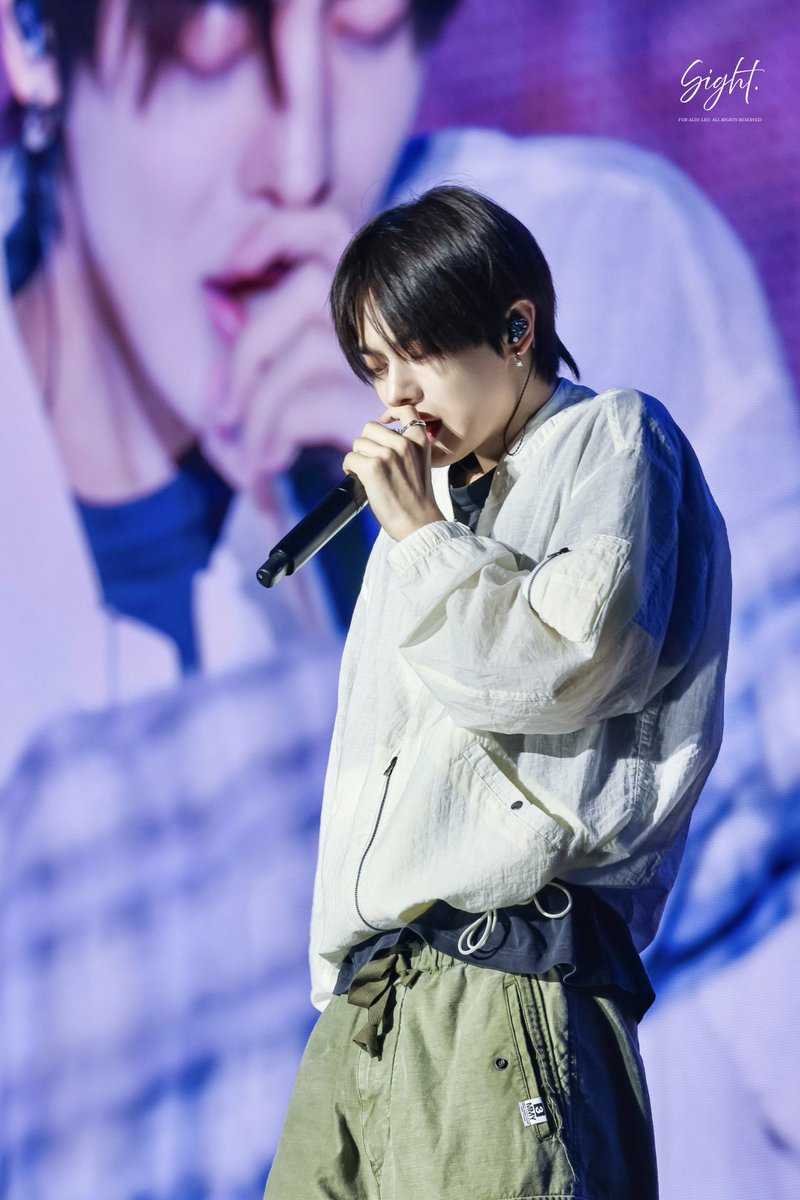 sightlz's tweet photo. 260614

131 LEO?💧

#리오 #LEO 
#ALD1       #알파드라이브원                    #ALPHADRIVEONE https://t.co/7gyBRd1y1c