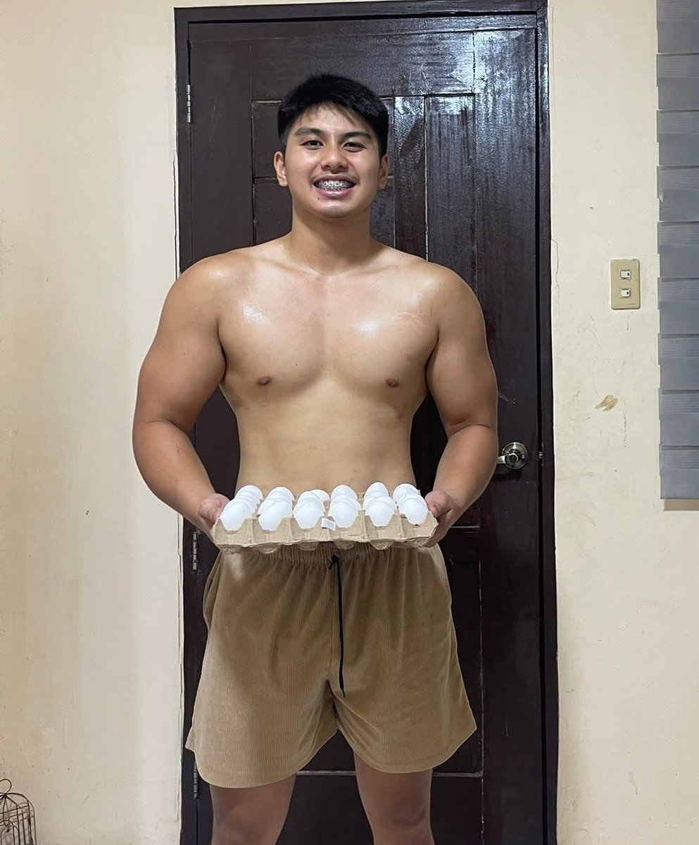 duchessofcavite's tweet photo. Ang cravings ko ngayon ay ang itlog ni Josh. 😍😍😍 https://t.co/YrrmOeXFSV