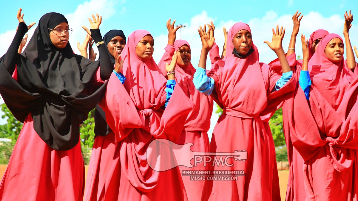 PPMC_KENYA's tweet photo. Wajir brought the energy and the culture🇰🇪

Students lit up the stage with vibrant performances and unforgettable talent during this year’s Madaraka Day celebrations. Special thanks to Jogbaru Secondary School students, teachers and parents for helping make the day memorable👏 https://t.co/8PB49WDqJM
