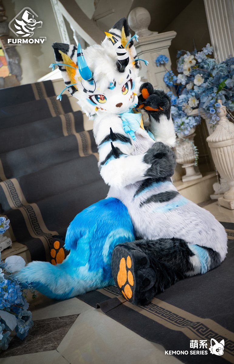 furmony's tweet photo. 「New Commission Finished」  
"The 'spirit' of the Holy Spirit, the 'evening' of the setting sun.
Born of spirit, walking with the evening."
Thanks for the trust from @YuzukiSan__

#furmony #furry #fursuit #鸿萌造物 https://t.co/ypqjaHzrRU