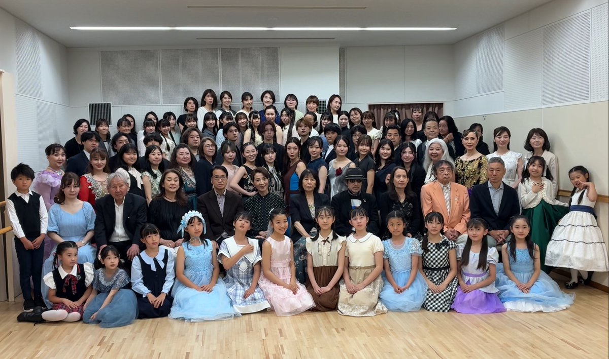 inochi_concert's tweet photo. 音楽劇『赤毛のアン』

昨日、制作発表会が行われました✨

会場には、瀬戸内美八さん、井上高志さん、モト冬樹さん、長谷直美さん、古澤利人さんをはじめ、多くの皆さまにご来場いただきました！

また、石濱早稲田大学教授、日本ドットコム会長、赤坂元国連大使など顧問の皆さまにもご出席いただきました。

📸当日は取材も入り、子役シーンの通しも実施！

応募・詳細はプロフィールリンクよりご確認ください。

#ダンサー募集中 #ミュージカル出演 #舞台オーディション #赤毛のアン