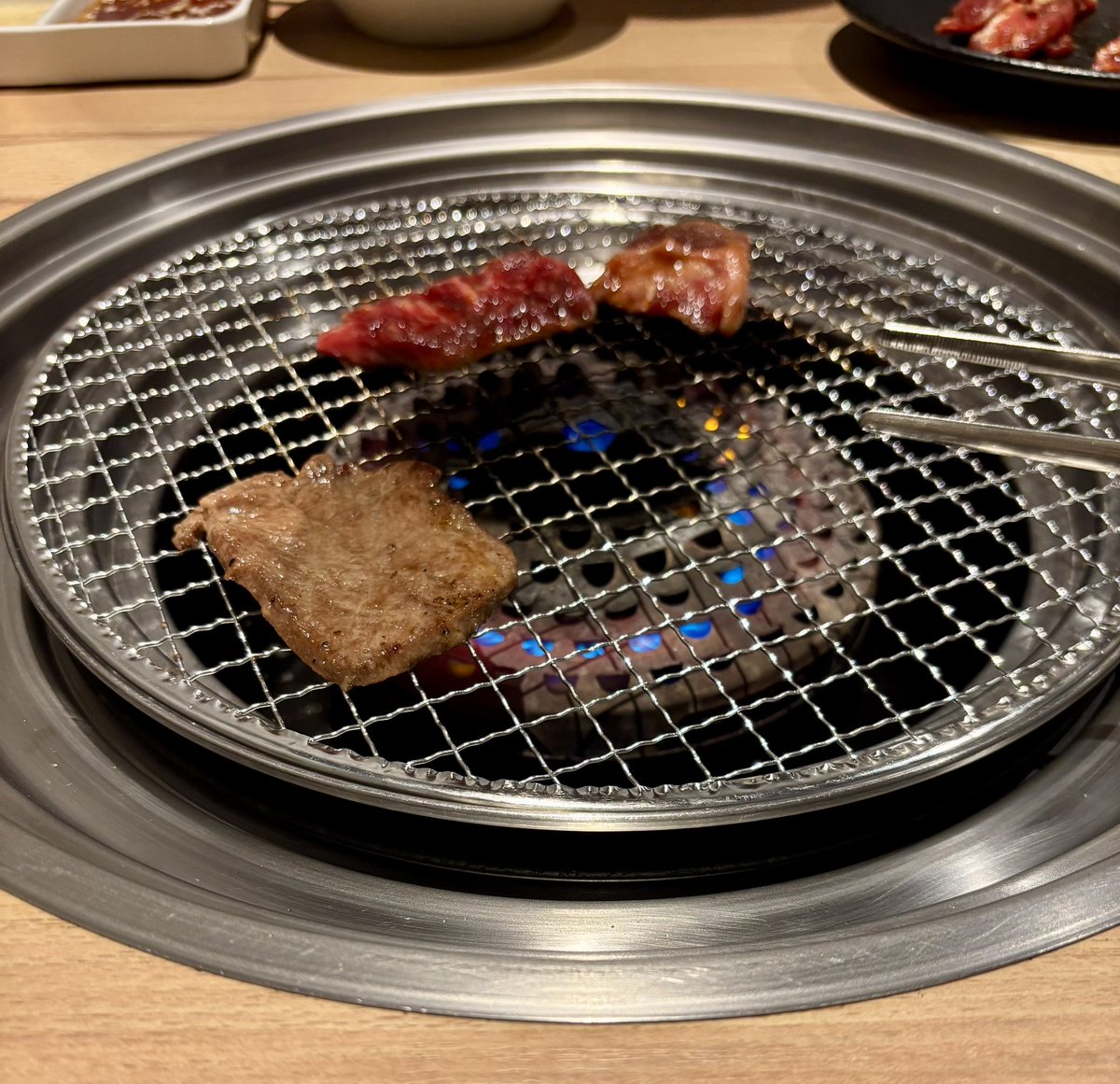 midochpper0909's tweet photo. 老人の食べ盛りが居ますねん✋ꉂ🤣 ʬʬ（泣ける） https://t.co/0xzyUdcT5n
