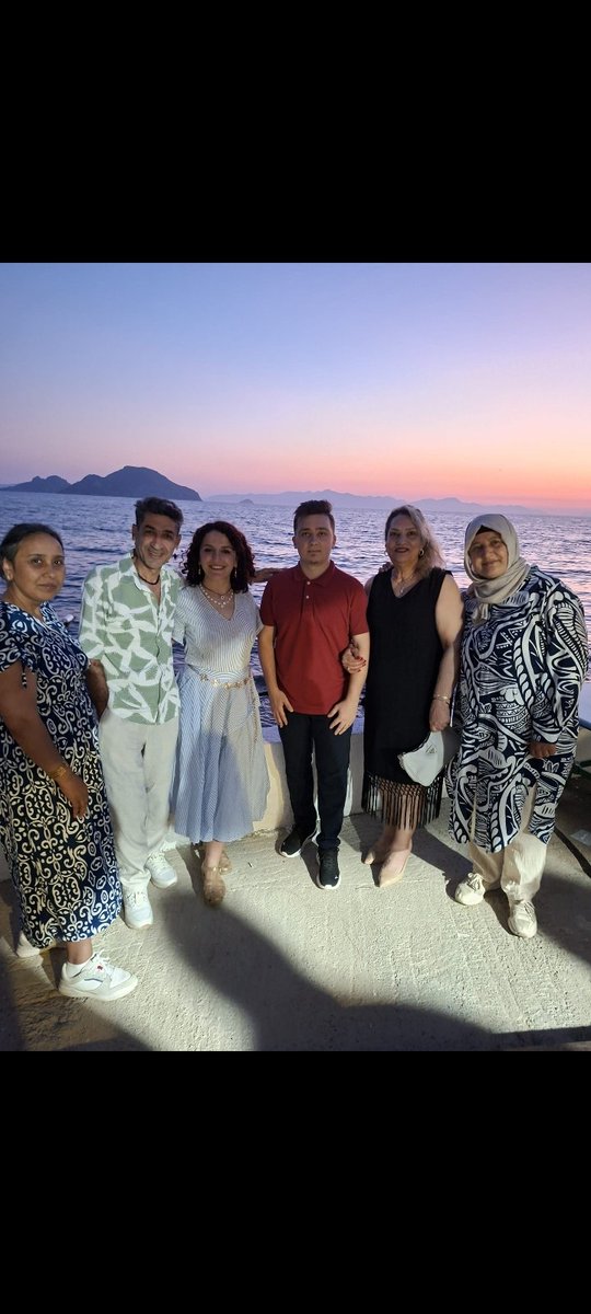 Neclarpan03fn's tweet photo. Çok güzel günler di https://t.co/sHL2qovbHI