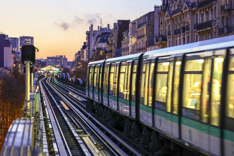 humanite_fr's tweet photo. 40e congrès du PCF : à Paris, les militants communistes de la RATP plaident pour une alternative à la privatisation des transports voulue par Valérie Pécresse 

➡️ https://t.co/QGTOy4DHXW https://t.co/B4DNK6bH67