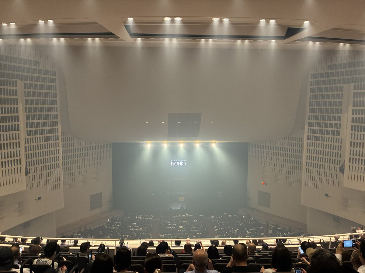 KosukeCobretti's tweet photo. ほんしか。いえーい
#アイナジエンド
#アイナ大宮 https://t.co/2xcxJUfnCU