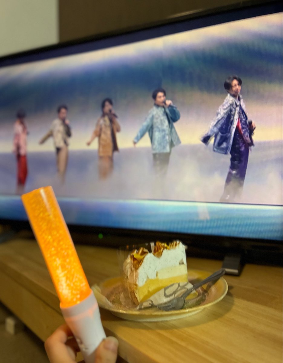 nm_nm_416's tweet photo. ここ数週間、嵐とご飯が好きで助かった命 https://t.co/2RZJGuFk9s