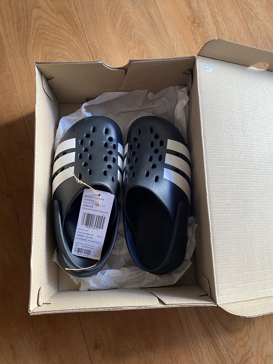 isluknam's tweet photo. ส่งต่อรองเท้าแตะ รุ่น￼adidas Adilette Clog 2.0 Unisex สีดำ🖤
ไซซ์4UK ขาย1,250บาท รวมส่งแฟลช
ใหม่มากซื้อมาเมื่อต้นปีค่า ขอดูเพิ่มเติมได้นะคะ

#ส่งต่อรองเท้า #adidasมือสอง #รองเท้ามือสอง #ส่งต่อadidas #รองเท้าadidas #รองเท้าผ้าใบ #รองเท้าผ้าใบมือ2 #ส่งต่อรองเท้ามือสอง https://t.co/atdHPlWkU8