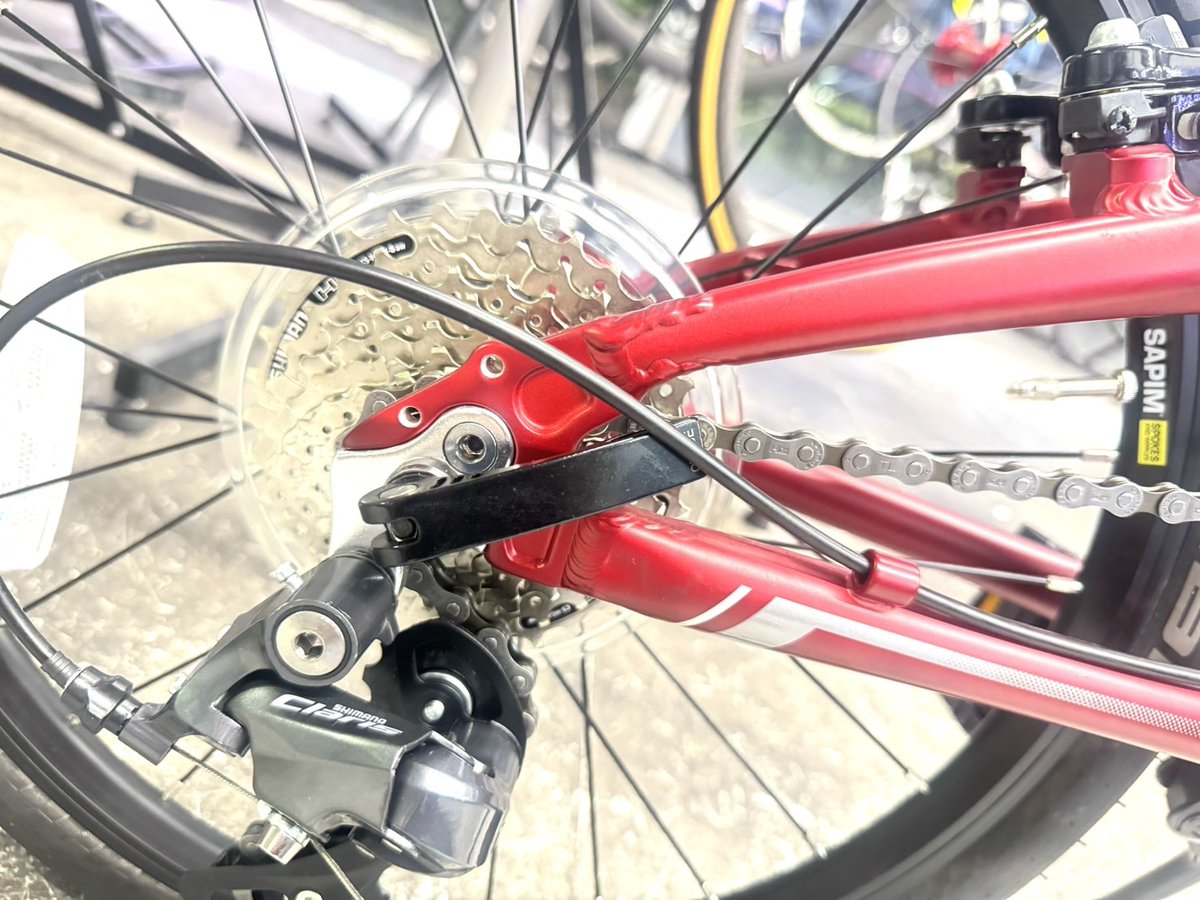 cycly_simada's tweet photo. 完成車紹介

2023 Tern  VERGE  N8  20インチ(406)
https://t.co/pfDlWNH4eB

日本人向けに設計されたフォールディングバイクが入荷致しました！
街乗りやサイクリングにいかがですか♪
島田橋店にて販売中！

#サイクリー #島田橋 #ミニベロ #サイクリング #中古 #買取 https://t.co/uso90NmO22
