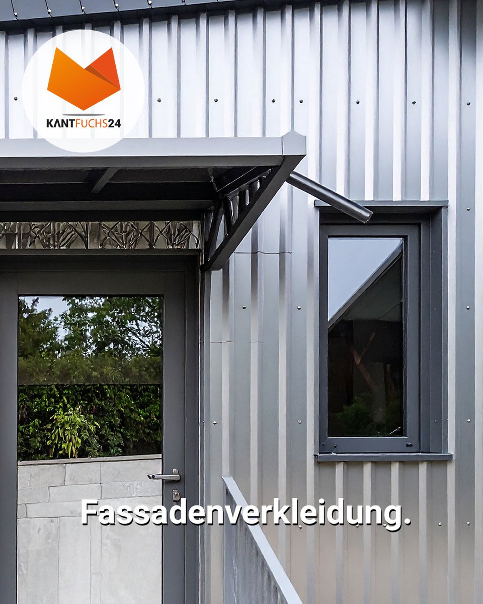 kantfuchs24's tweet photo. Blech? Klingt erstmal nach Werkstatt. Sieht am Ende aber nach Architektur mit Charakter aus. 😎

#Cortenstahl #Fassadenverkleidung #Mauerabdeckung #Metallbau #Architektur #Blech #Außengestaltung #DesignMitCharakter #kantfuchs24 #Fassade #ArchitekturLiebe #MetallDesign #diy https://t.co/hXjqH3kauk