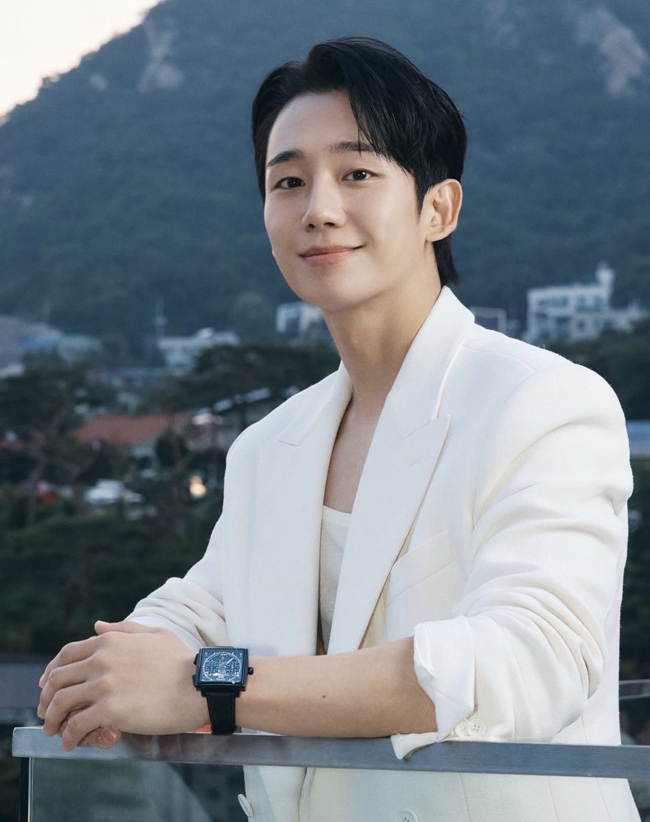 JUNGHAEINFAN's tweet photo. #JungHaeIn at TAG Heuer ‘MONACO : THE ICON’ Brand Event 

#정해인 #junghaein https://t.co/ZhVn2o9deL