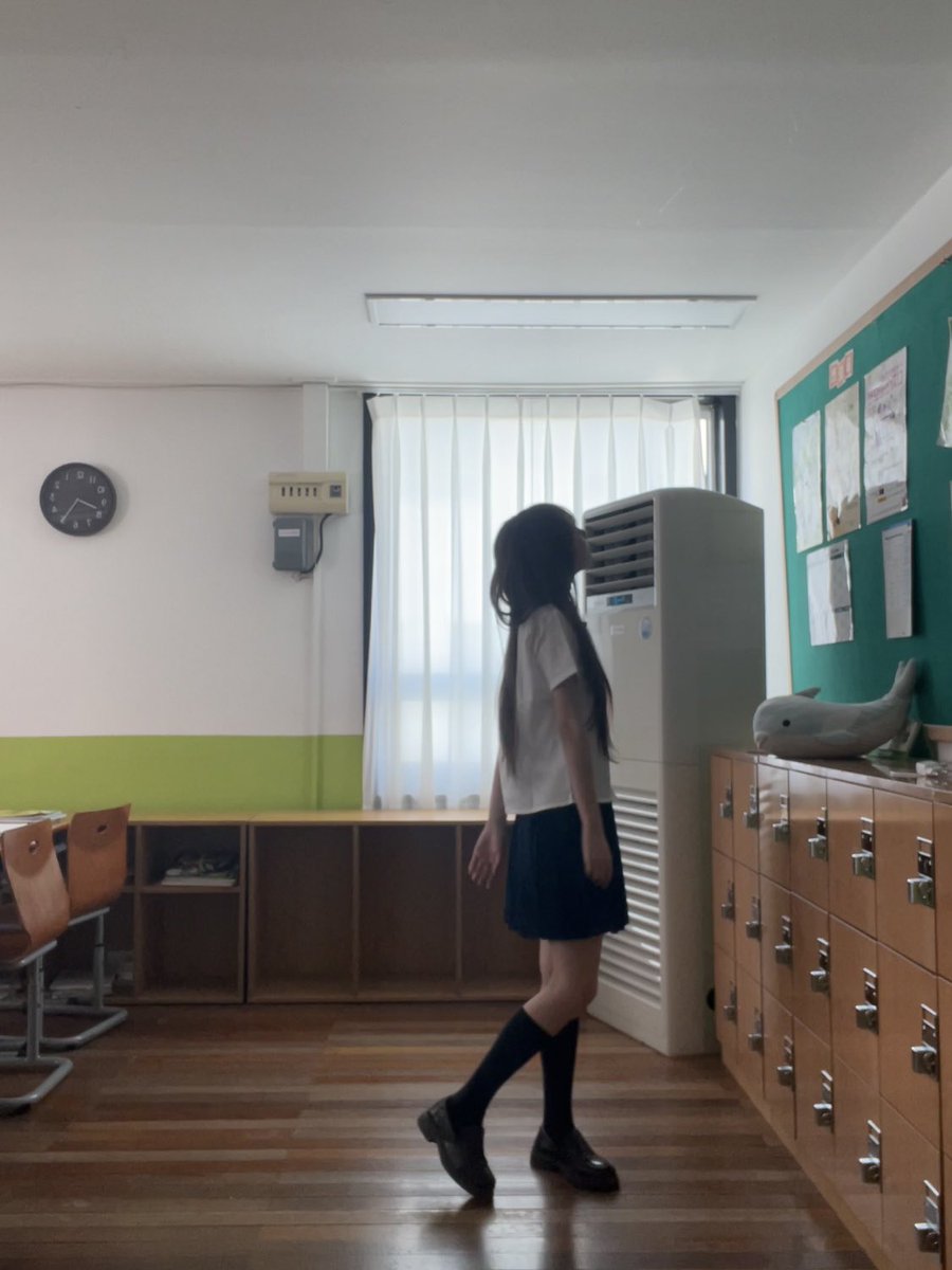 juneofrose's tweet photo. 나의 왕발이 조음 https://t.co/p3erTG2rx9