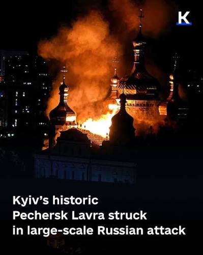 sikorskiradek's tweet photo. Perhaps Putin hit Lavra Pecherska because the Orthodox monastery in Kyiv was already famous while Moscow was still a forest.
I hope that this outrageos attack disabuses Christians the world over of the absurd idea that the old KGB colonel is a defender of the faith. https://t.co/X6gqvUqnkq