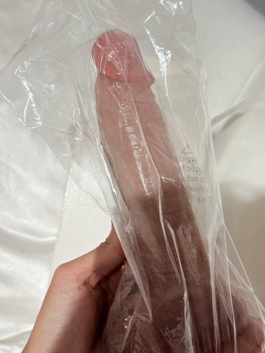 silly tweet media