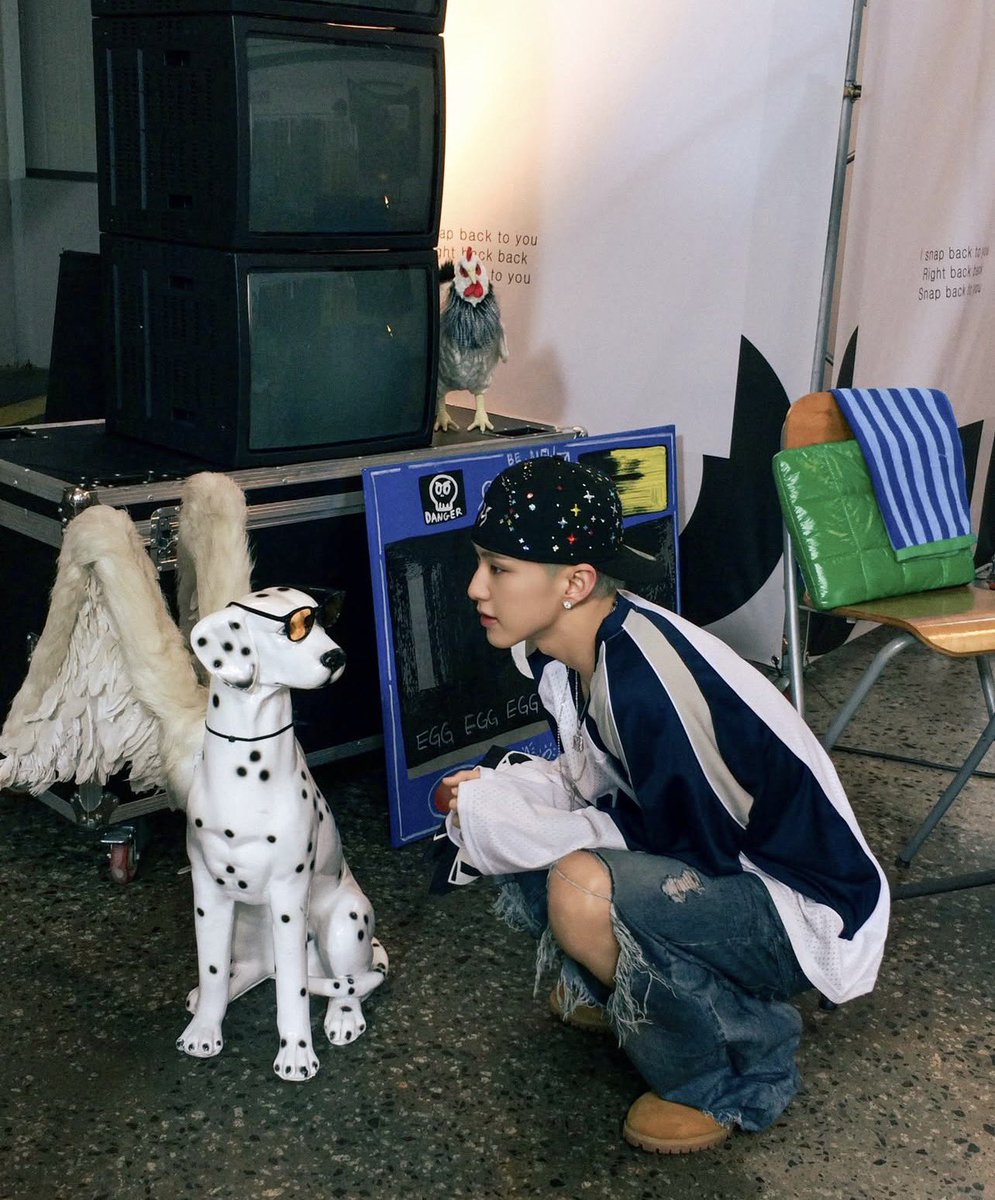 Y_eo__'s tweet photo. 군대가놓고이렇게생기기있기없기 https://t.co/s1jDVFKyb6